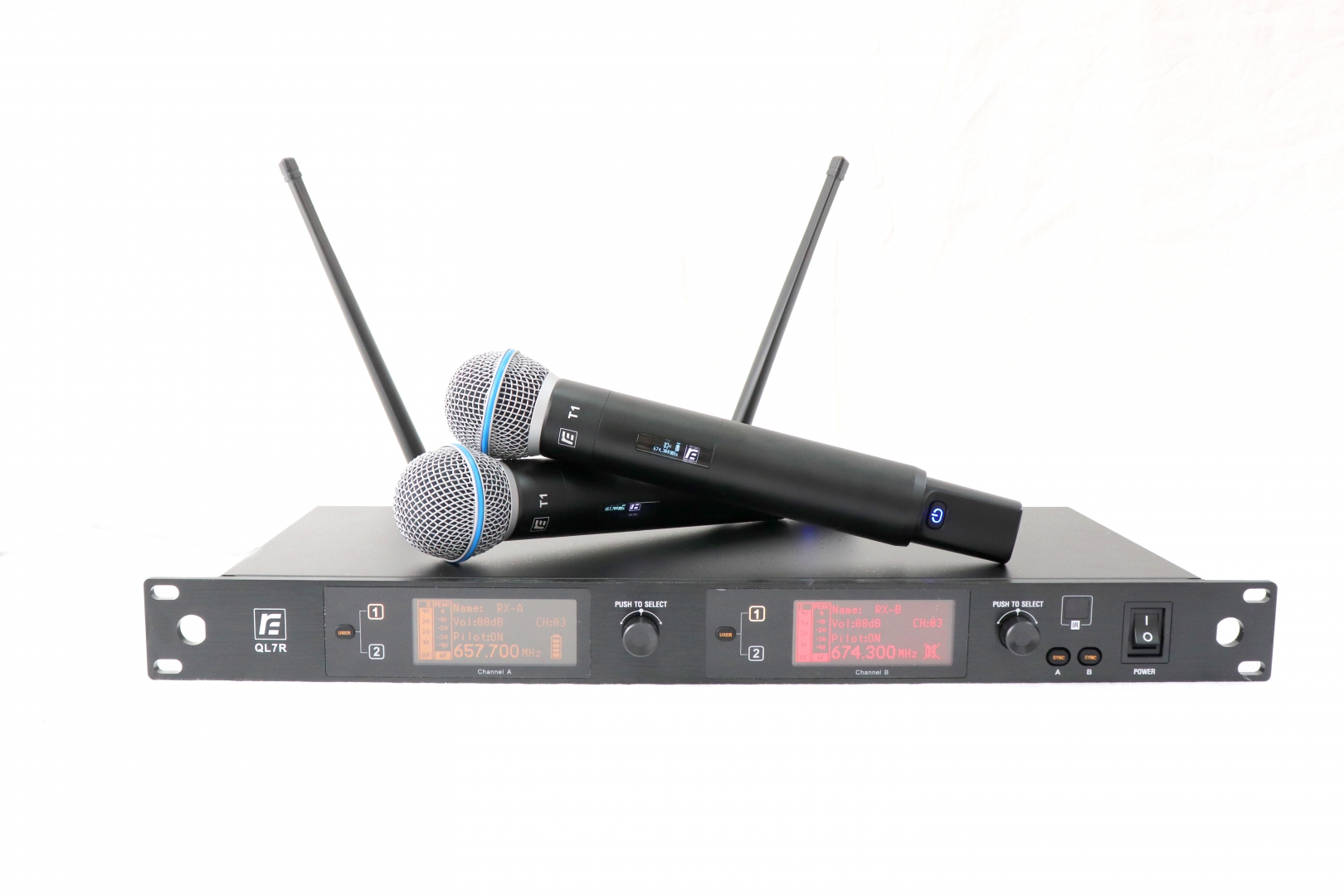 RFIntell QL7R/T1-A 651,800-683,400 МГц 2-канальная радиосистема с 2-мя ручными микрофонами в Симе